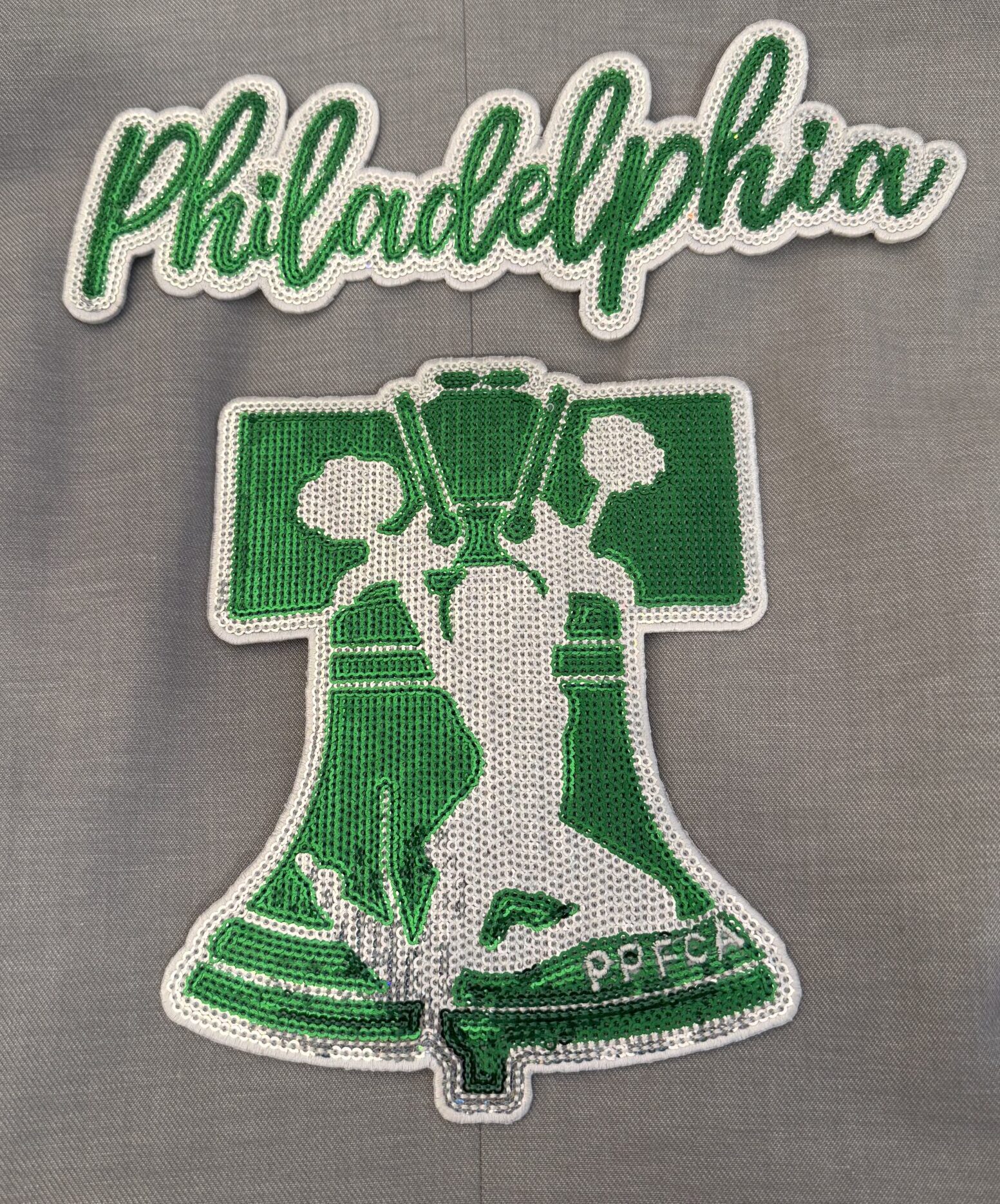 Sequins Applique Sweatshirts - Image 3